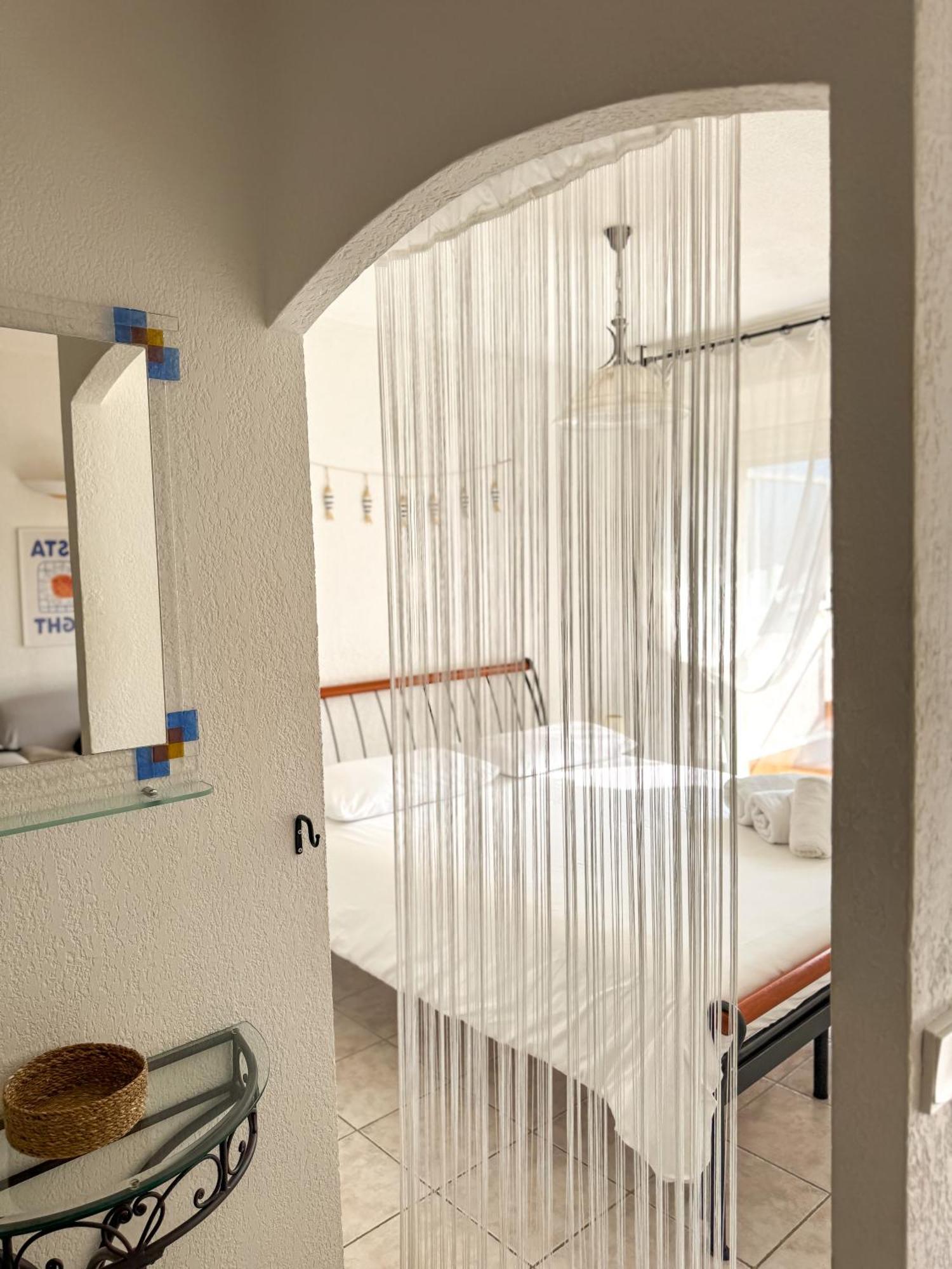 Coquet Appartement Avec Le Terrasse Sur Le Mer Roquebrune-Cap-Martin Exterior foto